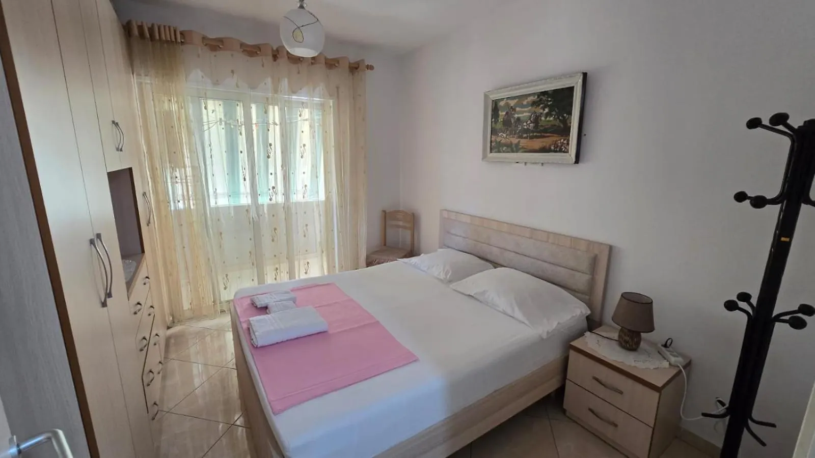 Appartamento Holiday Home Durrës